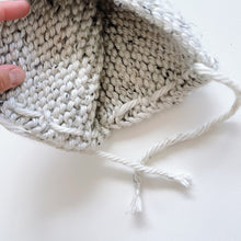 Load image into Gallery viewer, Chunky Knit Bonnet Grey Speckled (3-6m)
