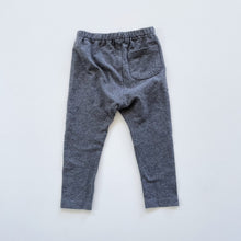 Load image into Gallery viewer, Grey Uniqlo Pants (2y)
