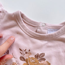 Load image into Gallery viewer, Aster &amp; Oak Organic Floral Tee w Frills (6-12m)
