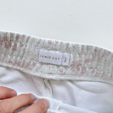 Load image into Gallery viewer, Jamie Kay Organic Shorts Pink Floral (8y)
