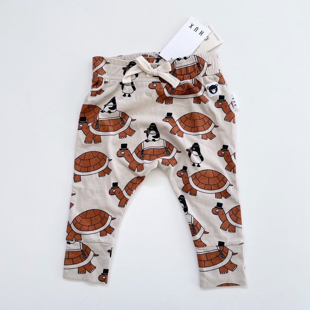 HUXBABY Turtle Organic Pants Almond NEW (1y)