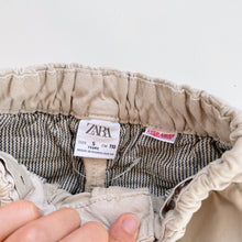 Load image into Gallery viewer, Zara Pants Beige (5y)
