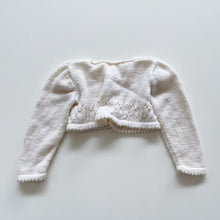Load image into Gallery viewer, Gorgeous Handmade Lambswool Cardigan Cream *small flaw (1-2y)

