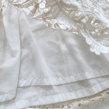 Load image into Gallery viewer, Stunning Lacey Cream Dress (6y)
