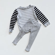 Load image into Gallery viewer, Country Road Grey Leggings + Stripe Jumper (2y)
