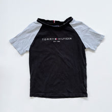 Load image into Gallery viewer, Tommy Hilfiger Tee Black/Grey *small flaw (8y)

