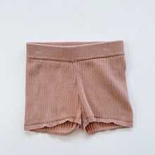 Load image into Gallery viewer, Miann &amp; Co Kids Rib Shorts Peach (4y)
