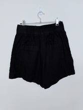 Load image into Gallery viewer, Country Road Organically Grown Linen Relaxed Short Black (8)
