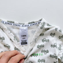 Load image into Gallery viewer, Bonds L/S Bamboo Kimono Top Tractors (3-6m)
