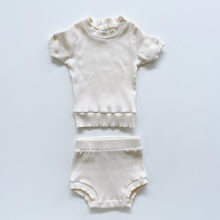 Load image into Gallery viewer, August Bear Rib Set Beige (3-6m)
