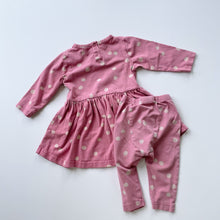 Load image into Gallery viewer, Nature Baby Organic Dress + Pants Pink Polkadots (6-12m)
