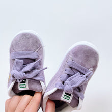 Load image into Gallery viewer, Puma Leather Shoes Purple (UK8/ US9c/ EU25/ 15.5cm)
