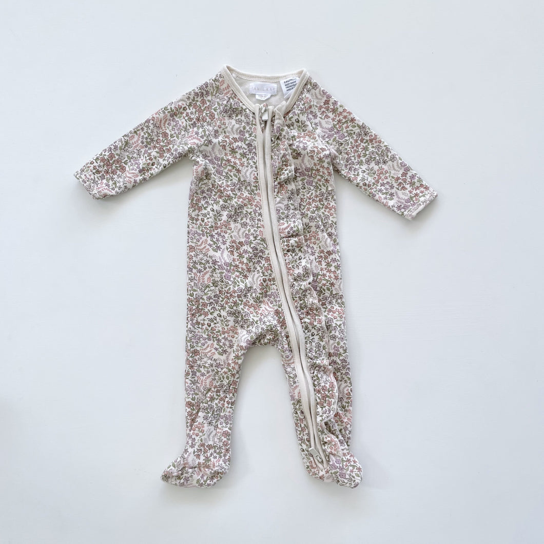 Jamie Kay Organic Onesie Floral April Eggnog (0-3m)