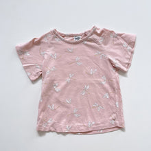 Load image into Gallery viewer, Nature Baby Organic T-Shirt Pink Dragonflies (1y)
