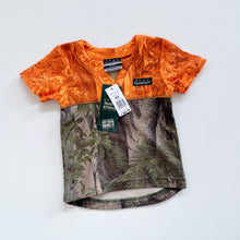 Load image into Gallery viewer, Hunting &amp; Fishing Top Blaze/Forest NEW (2y)
