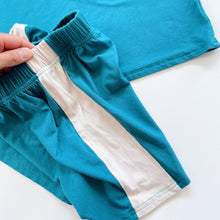 Load image into Gallery viewer, Bel &amp; Bow Bamboo Set Teal/ Beige (6y)
