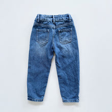 Load image into Gallery viewer, Cotton On Dark Wash Jeans (3y)
