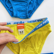 Load image into Gallery viewer, Paw Patrol Underpants 6x (4-6y) *free with purchase
