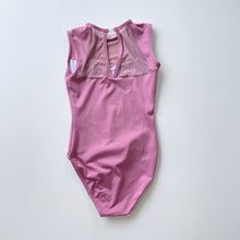 Load image into Gallery viewer, Gymnastic Clothes Purple (8y)
