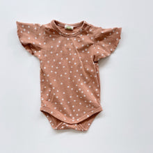 Load image into Gallery viewer, Nature Baby Organic Floral Bodysuit (3-6m)
