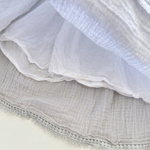 Load image into Gallery viewer, Karibou Muslin Cotton Dress Soft Grey (2y)
