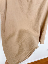 Load image into Gallery viewer, Country Road Organically Grown Linen Top Tan (8)
