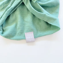 Load image into Gallery viewer, Vida &amp; Co Merino Bonnet Meadow Green (18m- 3y)

