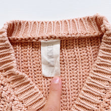 Load image into Gallery viewer, Lykke Studios Chunky Knit Cardigan Peach (1y)
