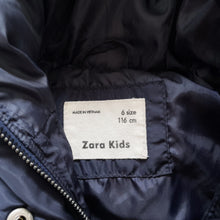 Load image into Gallery viewer, Zara Kids Winter Puffer Jacket Navy (6y)
