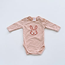 Load image into Gallery viewer, Seed L/S Bodysuit Pink Bunny (newborn)
