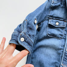 Load image into Gallery viewer, BabyGap Denim-Like  Coverall Blue (1y)
