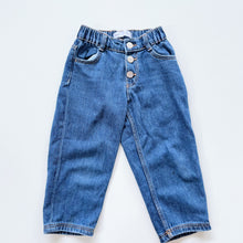 Load image into Gallery viewer, Zara Dark Wash Jeans (4y)

