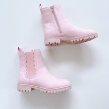 Load image into Gallery viewer, Seed Boots Pink NWOT (EU34)

