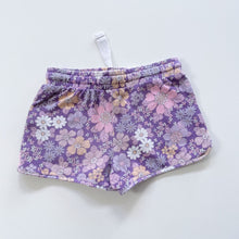 Load image into Gallery viewer, Cotton On Shorts Purple Floral (4y)
