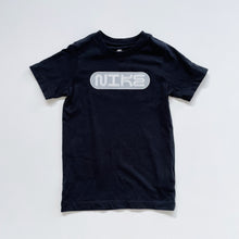 Load image into Gallery viewer, Nike T-Shirt Black / Logo (6y)
