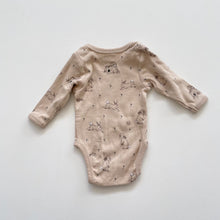 Load image into Gallery viewer, Nature Baby L/S Organic Bodysuit Bunnies (newborn)
