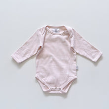 Load image into Gallery viewer, BABU Organic Bodysuit Pink Stars (0-3m)
