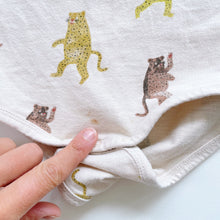 Load image into Gallery viewer, Wilson &amp; Frenchy Organic Bodysuit Dancing Leopards (6-12m)
