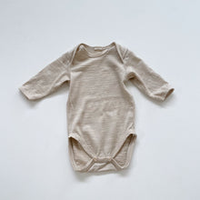 Load image into Gallery viewer, Nature Baby Merino L/S Bodysuit Oatmeal (0-3m)
