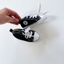 Load image into Gallery viewer, Converse Soft Soles Black  (US4/ UK 4/EU20)

