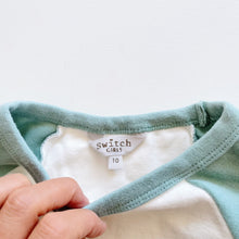 Load image into Gallery viewer, New York Long Sleeve Top *tagged bigger (8y)
