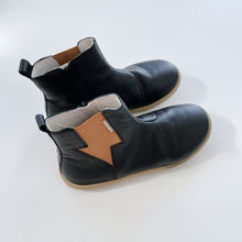 Load image into Gallery viewer, Pretty Brave Boots Black (EU33)
