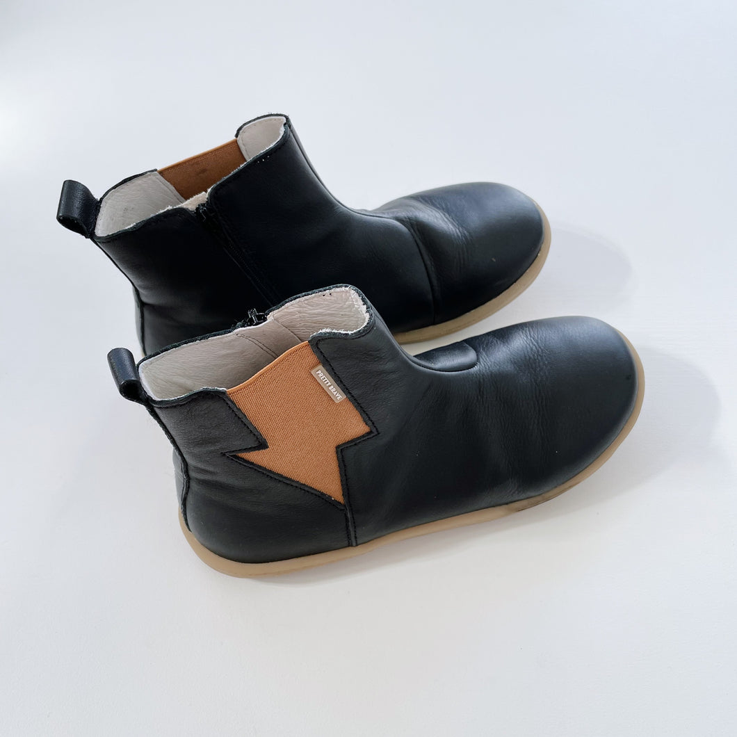 Pretty Brave Boots Black (EU33)