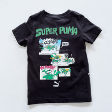 Load image into Gallery viewer, PUMA Black T-Shirt Green Super Puma (4-5y)
