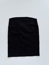 Load image into Gallery viewer, Ripe Maternity Skirt Black (L)
