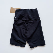 Load image into Gallery viewer, LETE Organic Bamboo Innate Shorts | Black (w4)
