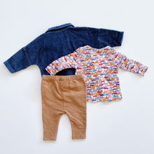 Load image into Gallery viewer, Next 3 Piece Set Tan/ Cars (0-3m)
