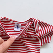 Load image into Gallery viewer, Petit Bateau Red Stripe Bodysuit (3-6m)
