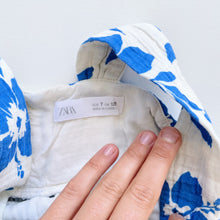Load image into Gallery viewer, Zara Cotton Muslin Dress Blue Floral (7y)
