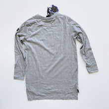 Load image into Gallery viewer, Band of Boys L/S Organic Tee Grey Marle Snake Long Line NEW (7y)
